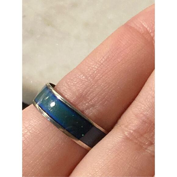 Mood ring thermal color, changing wedding band style ring 10.5 unisex - Picture 5 of 7